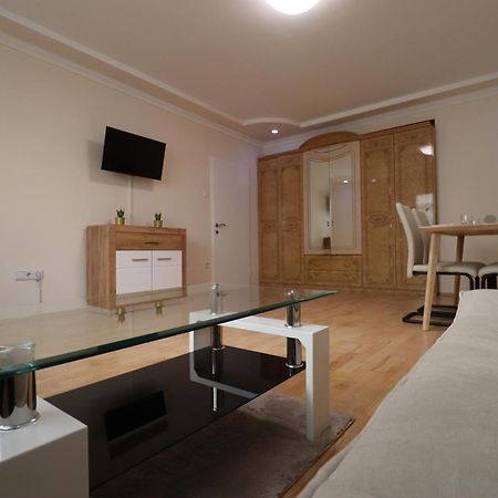 Nettes Wohnapartment Nahe Prater Wina Bagian luar foto