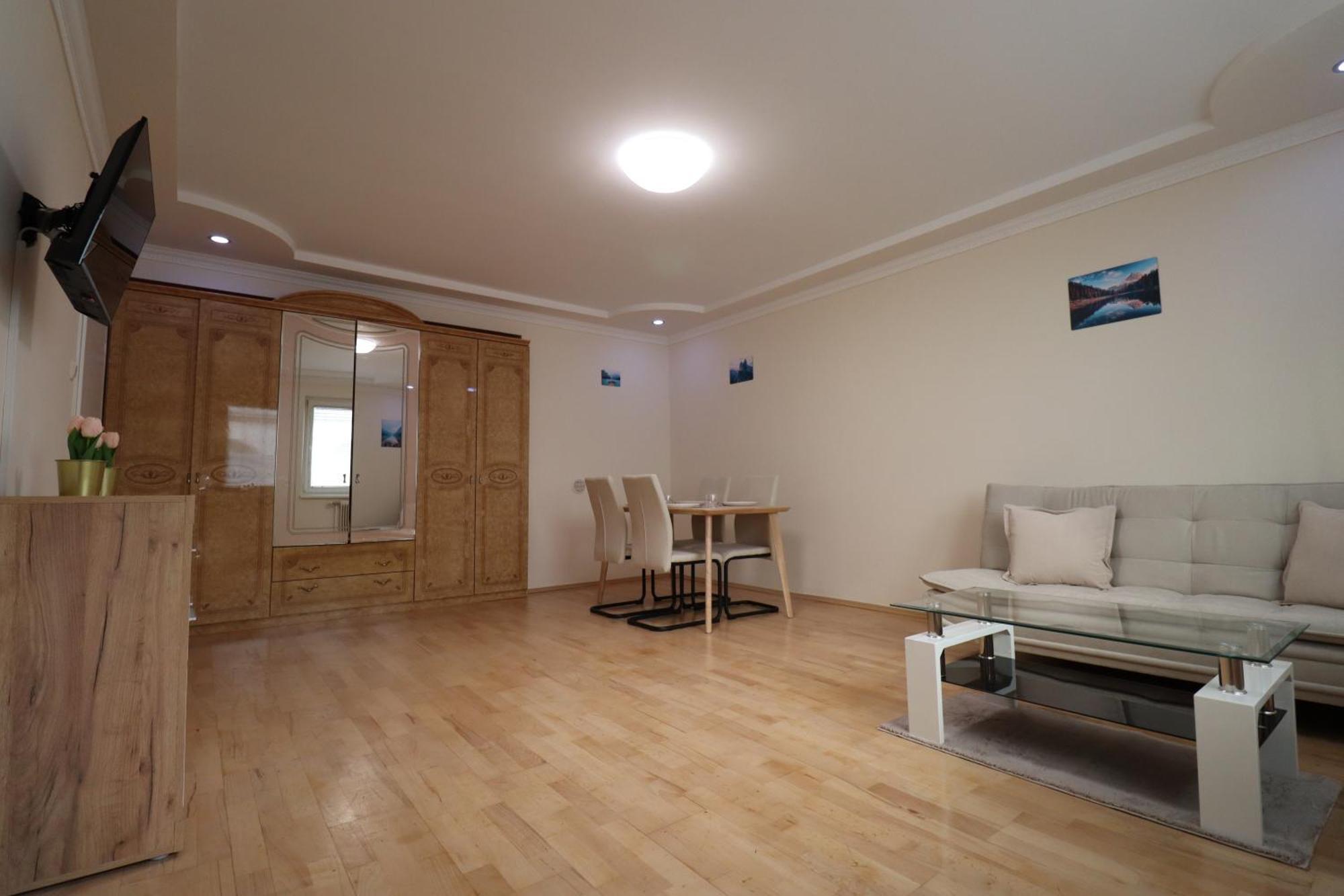 Nettes Wohnapartment Nahe Prater Wina Bagian luar foto